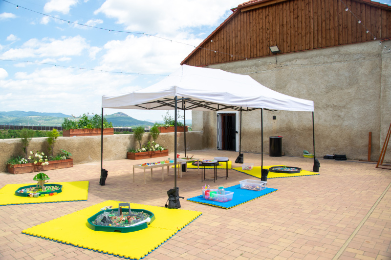 Senza zábava venku – Senzário